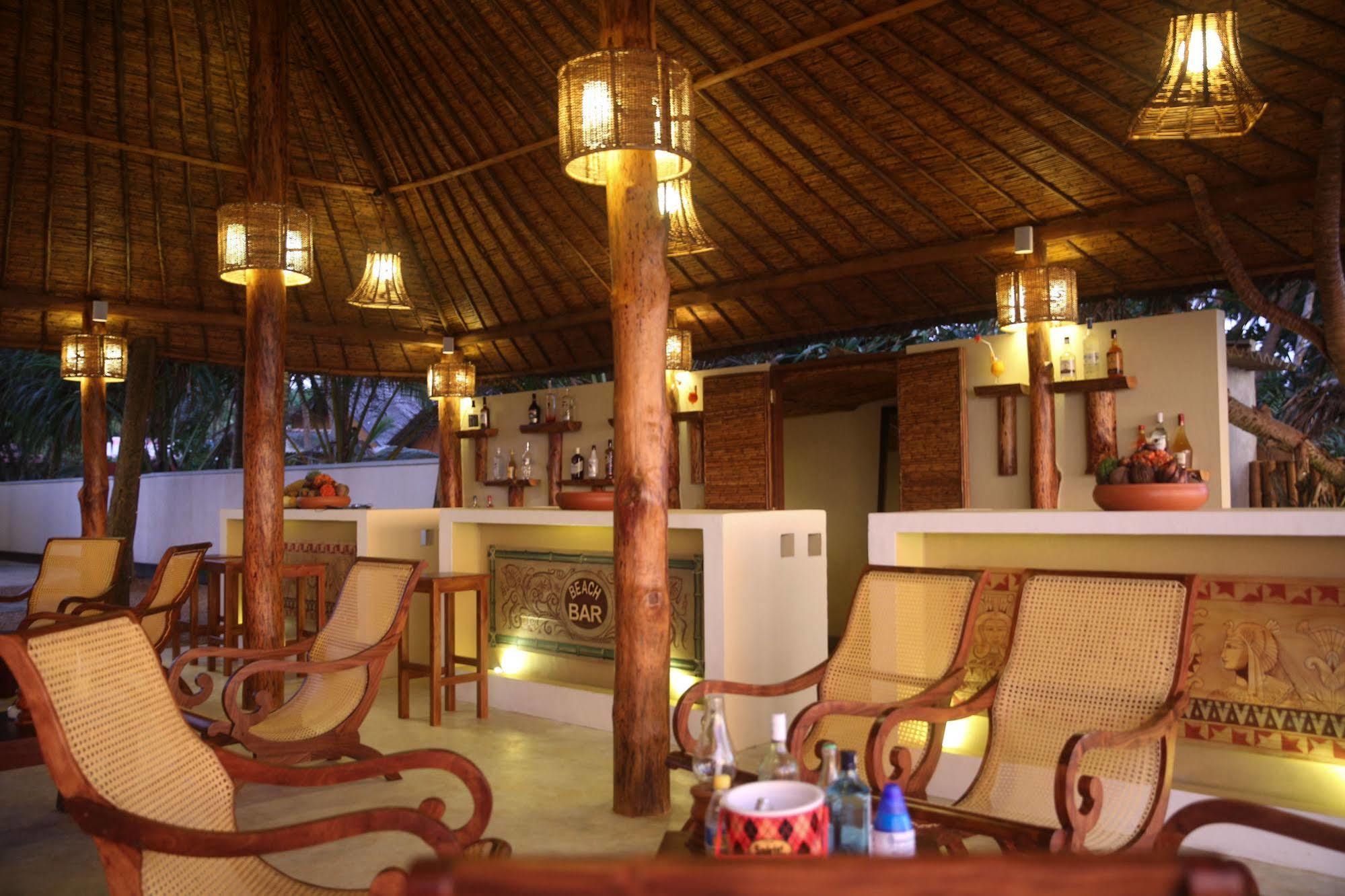 Thejan Beach Cabanas Бентота Екстер'єр фото